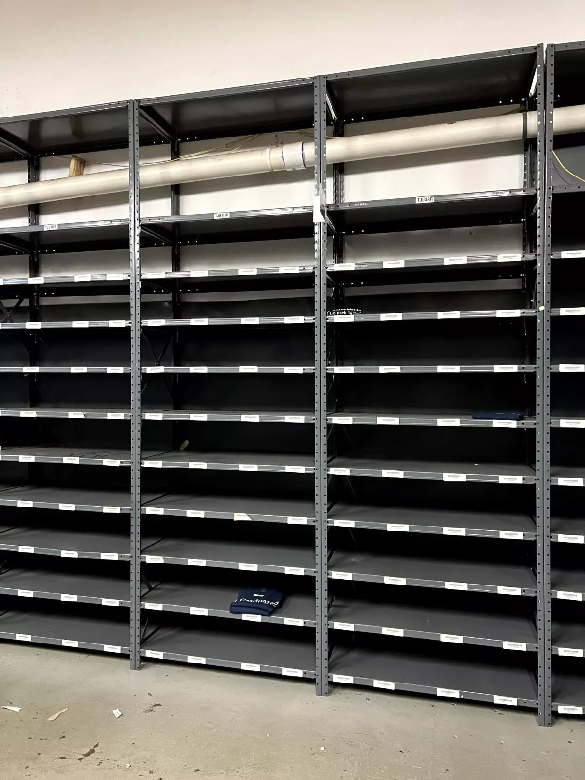 Industrial Storage Rack Metal Warehouse Shelves Shelving ($500 skid of 100pcs)  Old Glory   