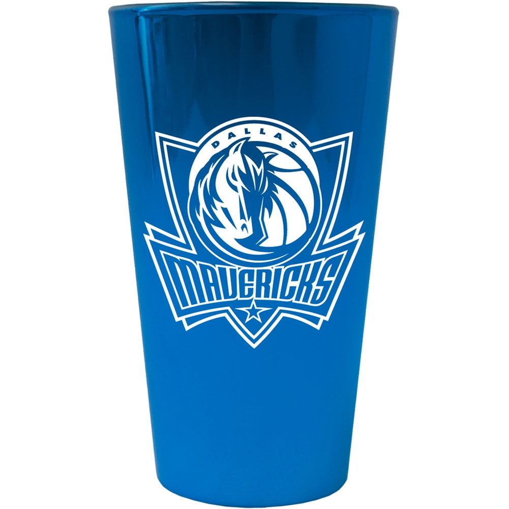 Dallas Mavericks - Logo Lusterware Pint Glass Pint Glasses Old Glory OS Blue 