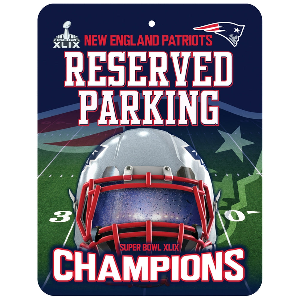 New England Patriots - Super Bowl 49 Champions Helmet & Field Collage Reserved Parking Sign Signs Old Glory OS Multicoloured 